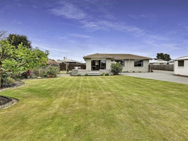 parklands, 3 bedrooms
