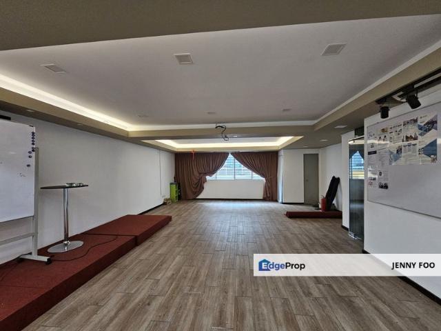 Parklane Commercial Hub