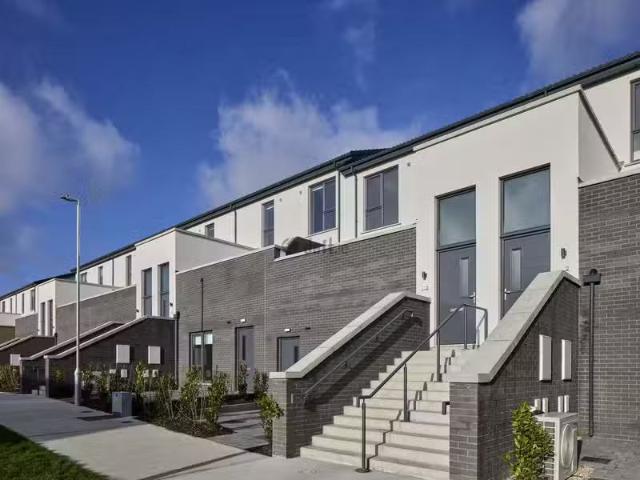 Parkleigh, Seven Mills, Dublin 22 is for rent