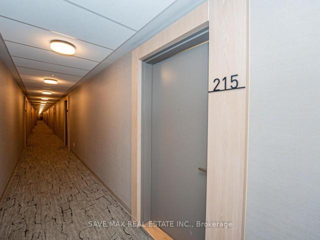 Parkside Towns at Saturday Townhouses | 3 Townhouses for Sale & 1 Townhouse for Rent | Condos. Ca
