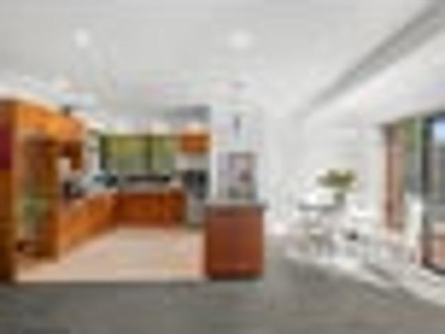 Parkside Perfection in Burnside School Zone