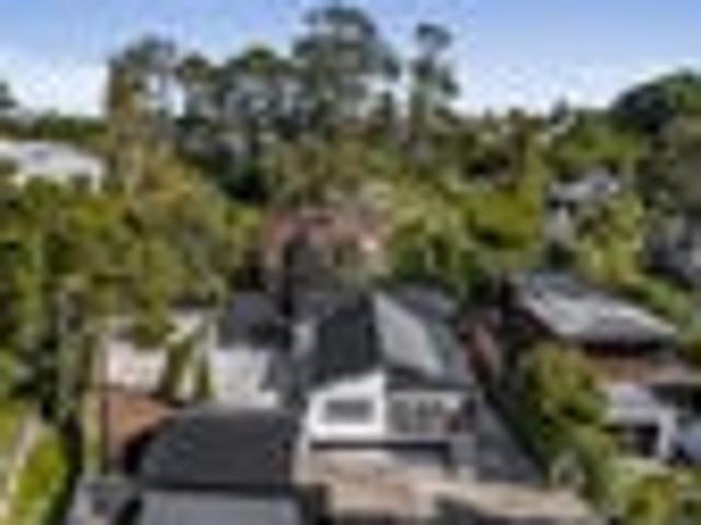 Parkside Perfection | Glendowie Entry