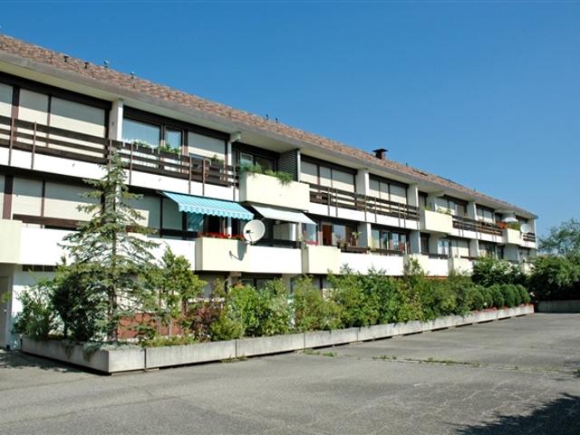 PARKPLATZ IM KELLER