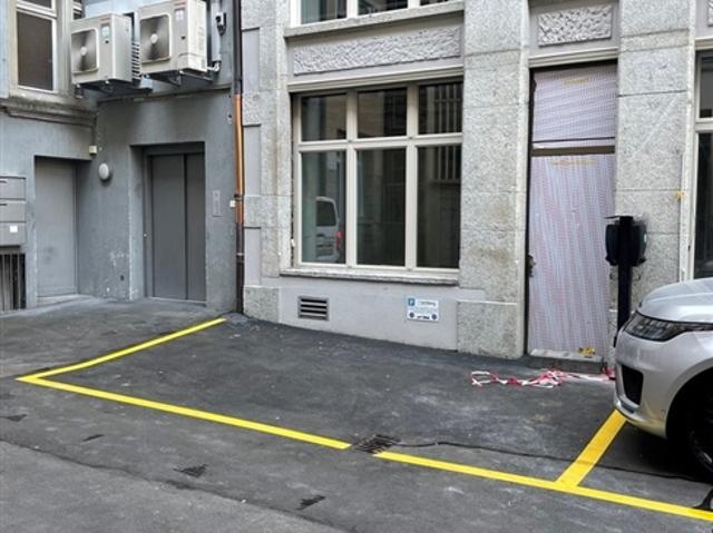 Parkplatz in Zürich zu vermieten