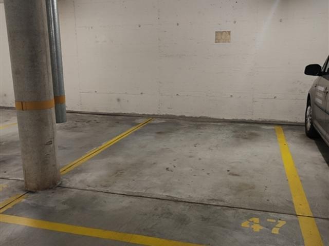Parkplatz zu vermieten in der Viale Papio in Ascona