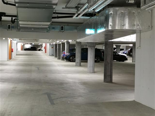 Parkplätze zu vermieten