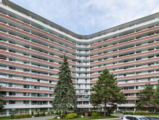 Parkway Towers 1 Bedroom Apartment for Rent at 1071 Ambleside Dr, Ottawa, ON K2B 6V4 Woodroffe North