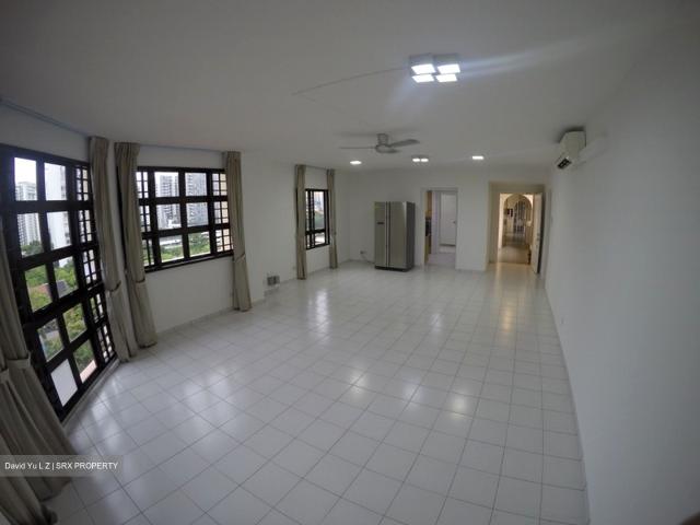 Parkway View D15, Apartment