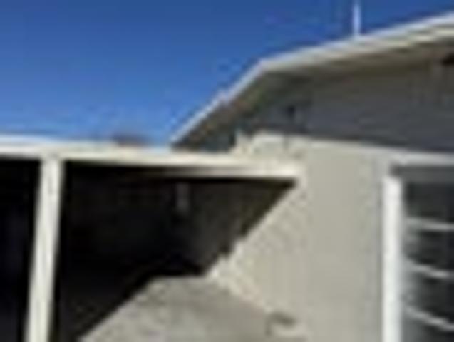 Parkvale, 2 bedrooms, $550 pw
