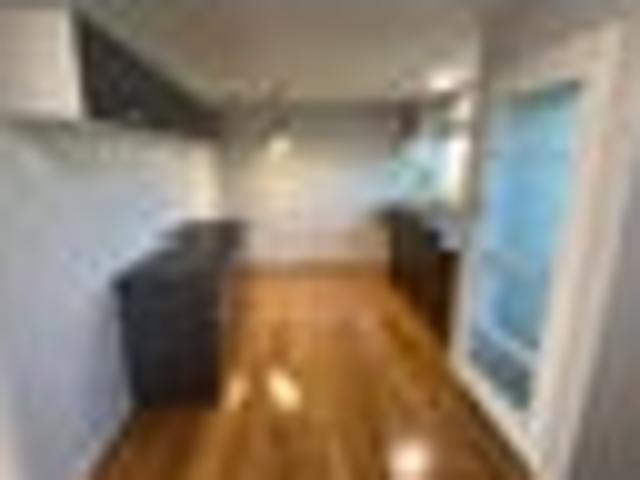 Parkvale, 2 bedrooms, $520 pw