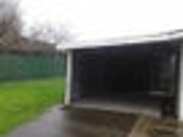 Parkvale, 3 bedrooms, $650 pw