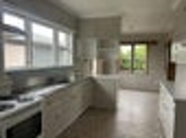 Parkvale, 3 bedrooms, $680 pw
