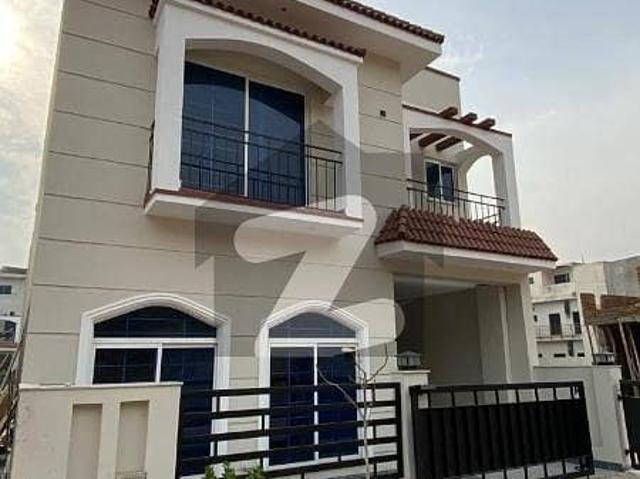 Parkview City Isb H Block 5 Marla Corner House Available For Sale