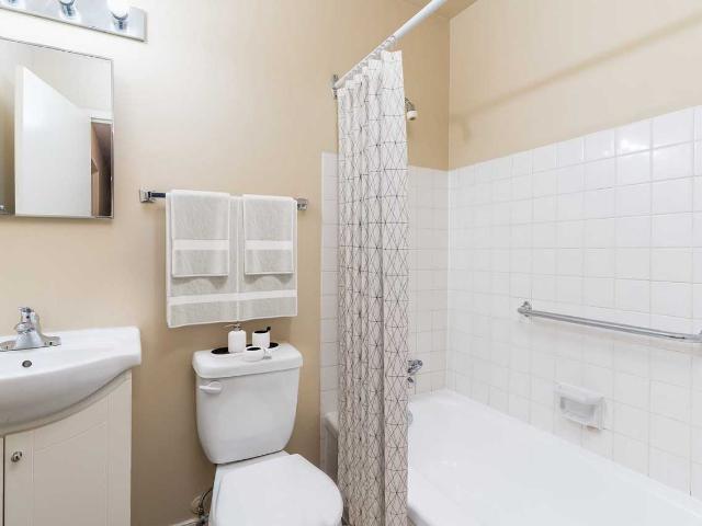 Parkview Estates 3 Bedroom Home for Rent at 3209 East Parkview Estates, Edmonton, AB T5W None Rundle Heights