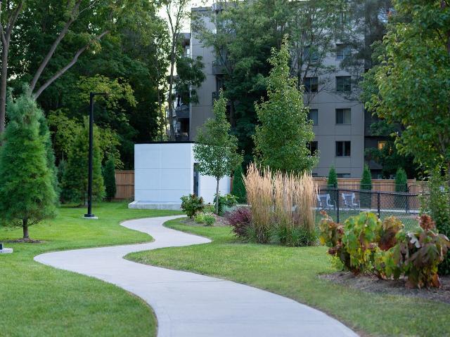 PARKVU 1 Bedroom Apartment for Rent at 600 Springbank Dr, London, ON N6K 0L7 Westmount