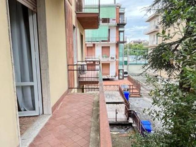 PARMA FRONTE OSPEDALE AFFITTASI APPARTAMENTO ARREDATO