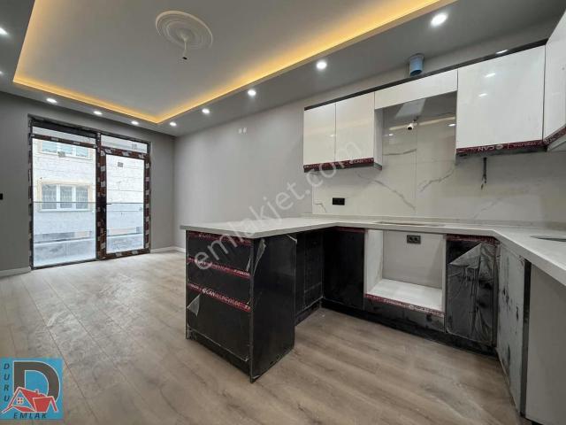 Parmak İzi Girişli Modern 1+1 Şehrin Merkezin De
