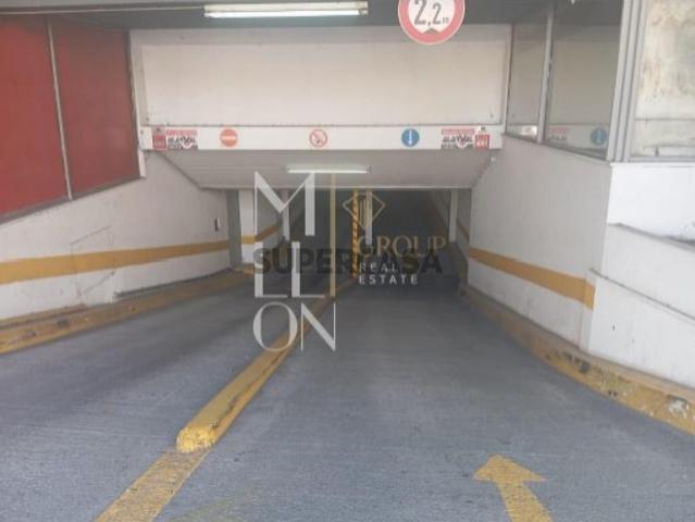 Parque de Estacionamento | 136 Lugares | Porto