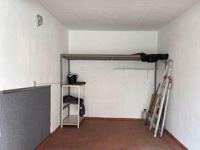 Parque de Estacionamento / Garagem / Box em Montijo e Afonsoeiro de 15,7 m²