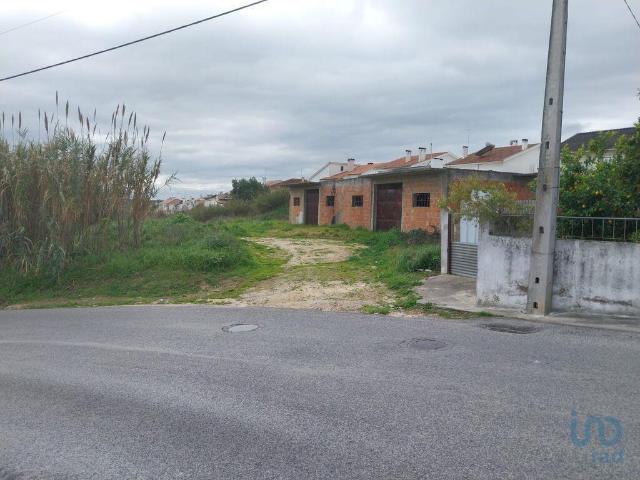 Parque de Estacionamento / Garagem / Box em Santarém Marvil. 300m² Santarém Marvila, Santa Iria da Ribeira de Santarém, Santa