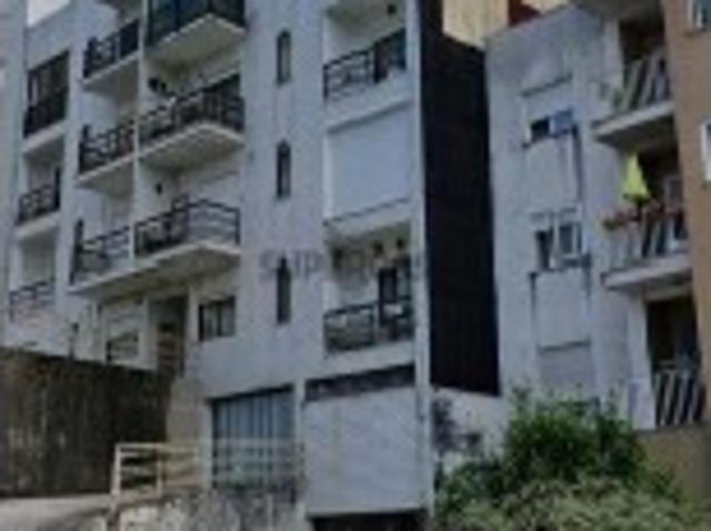 Parque de Estacionamento / Garagem / Box em Parada de Cunhos de 45,00 m²