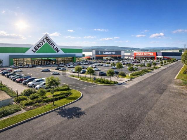 Parque Industrial com 5Ha, com Yield 12%, para Venda em Alverca