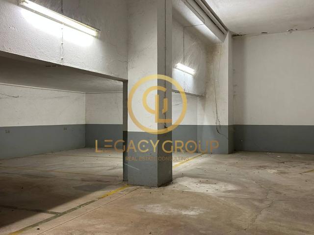 Parqueamento com 787m² situado no centro de Carvoeiro Lagoa
