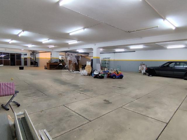 Armazém no centro de Vila Nova de Gaia. Ótimo Investimento