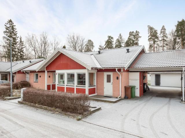 Pastellvägen 11