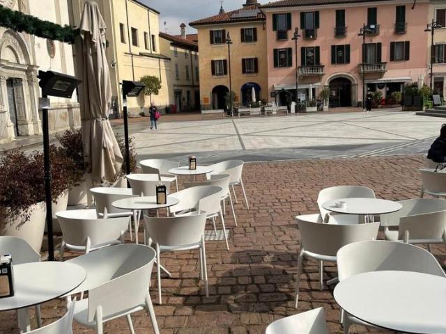 Pasticceria in vendita a Busto Arsizio