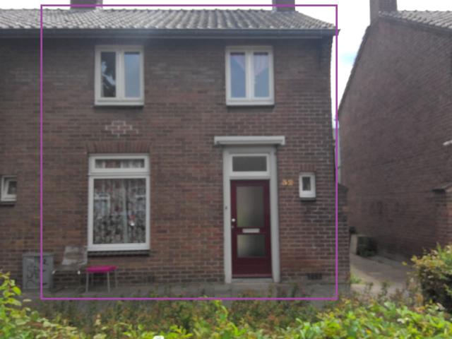 Pastoor Bloemstraat 32