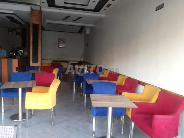 Pas de porte café équipé Bernoussi