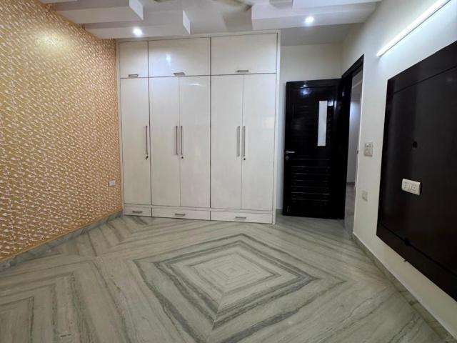Paschim Vihar 3 Bedroom 2000 Sq. Ft. Builder Floor in Paschim Vihar Delhi Listing ID: #10152