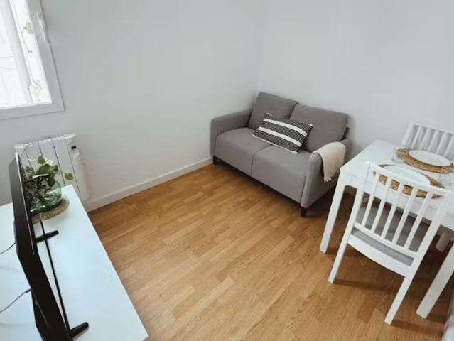 Paseo de las Delicias, Madrid, Community of Madrid 28045