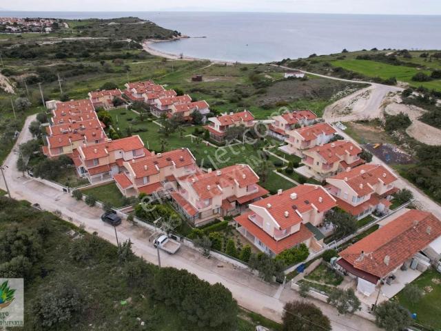 Pasifik'ten Çeşme Ovacık'ta Kiralık 3+1 Dubleks Villa