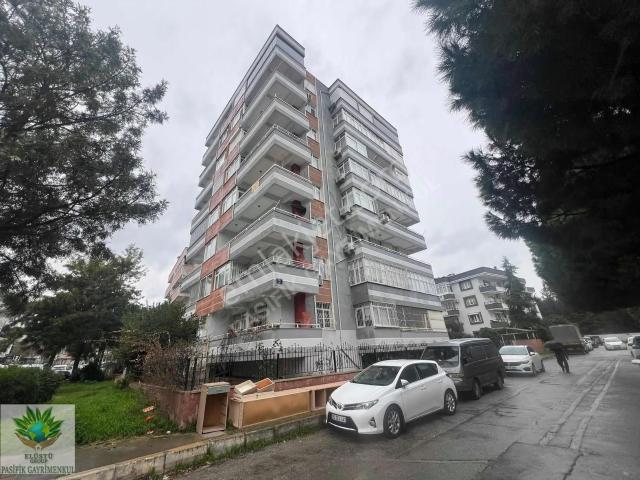 Pasifikten Gaziemir Atıfbeyde Arakat 3+1 Çift Balkon Daire