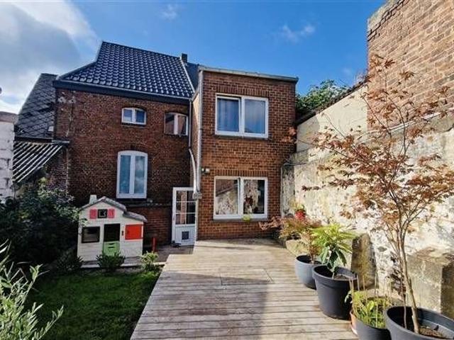 PASIMMO AGENCE 1%* Maison avec atelier et jardin