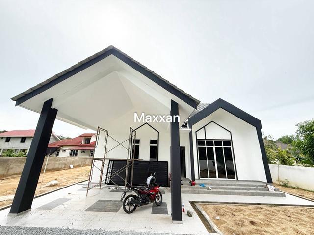 Pasir TumbohKota Bharu Banglo Moden Tanah Luas Selesa