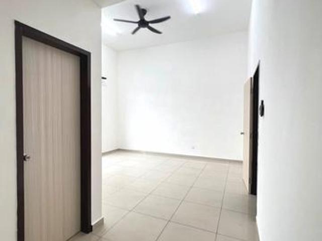 Pasir Gudang Bandar Layangkasa Jalan Wau Merak 4 Bed Partial Furnish
