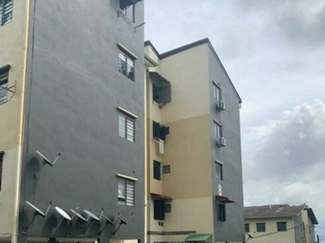 Pasir Gudang Taman Flora Heights Jalan Persiaran Flora Flat Level 2