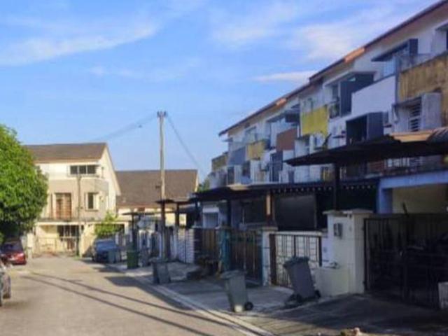 Pasir Gudang Taman Scientex Jalan Rusa 25 Storey Terrace House