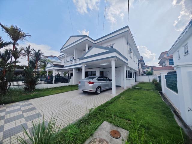Pasir Puteh 2 Storey SemiD For Rent 35x80 4R3B Chinese Area