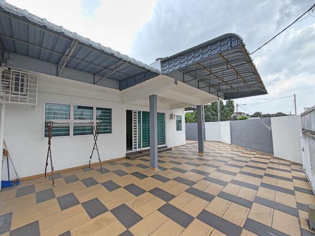 Pasir Puteh Single Storey Terrace House Corner Lot For Rent