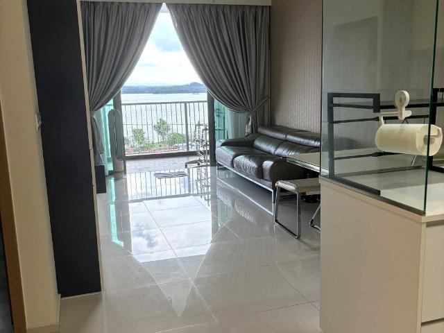 Pasir Ris Beach Park D18, Condominium