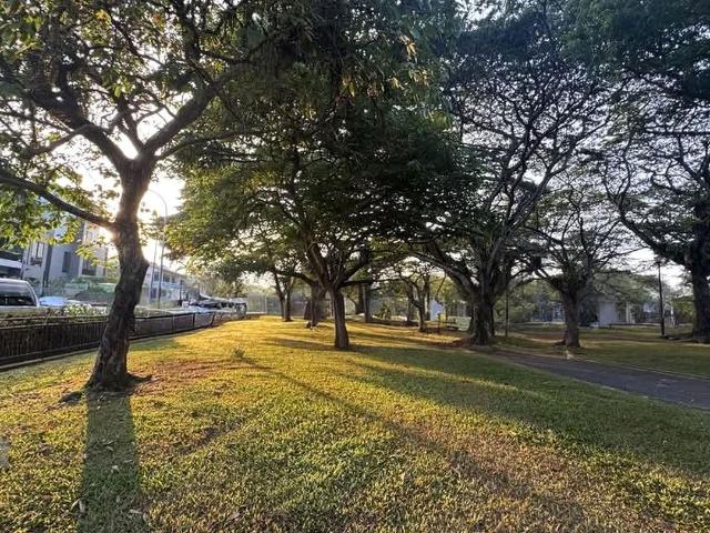 Pasir Ris Beach Park D18, Detached