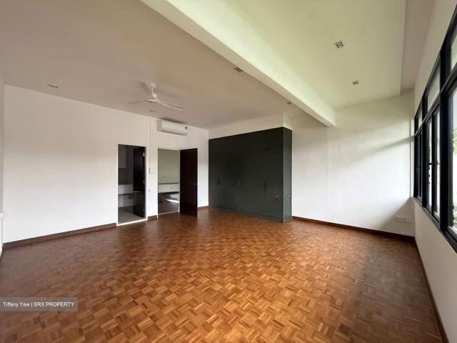 Pasir Ris Beach Park D18, Detached