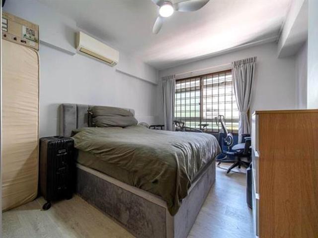Pasir Ris Drive 4 For Sale, $718,000, 4 Bed 2 Bath 1,345 sqft $534.00 psf