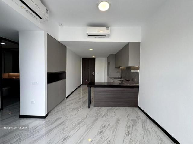 Pasir Ris Drive 8 D18, Condominium