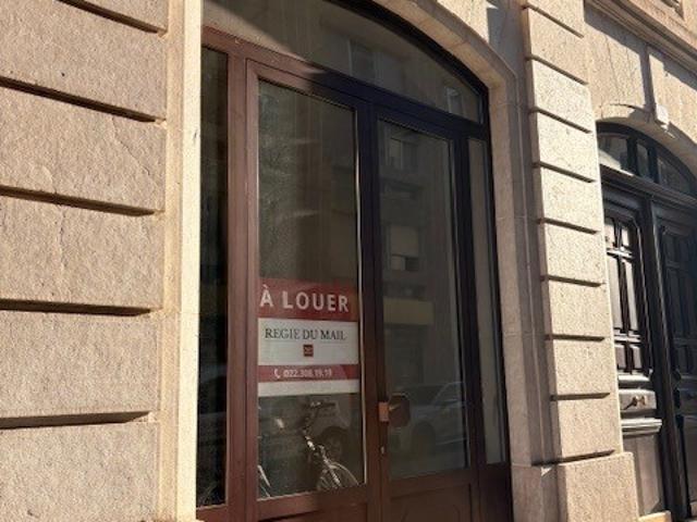 Arcade zu vermieten in der Nähe des Sees