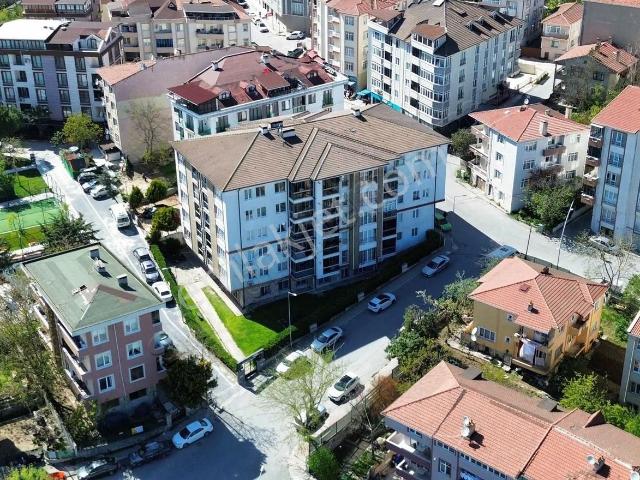 Patu Emlak'tan Ferhatpaşa Mah'de Satılık 2+1 Geniş Daire